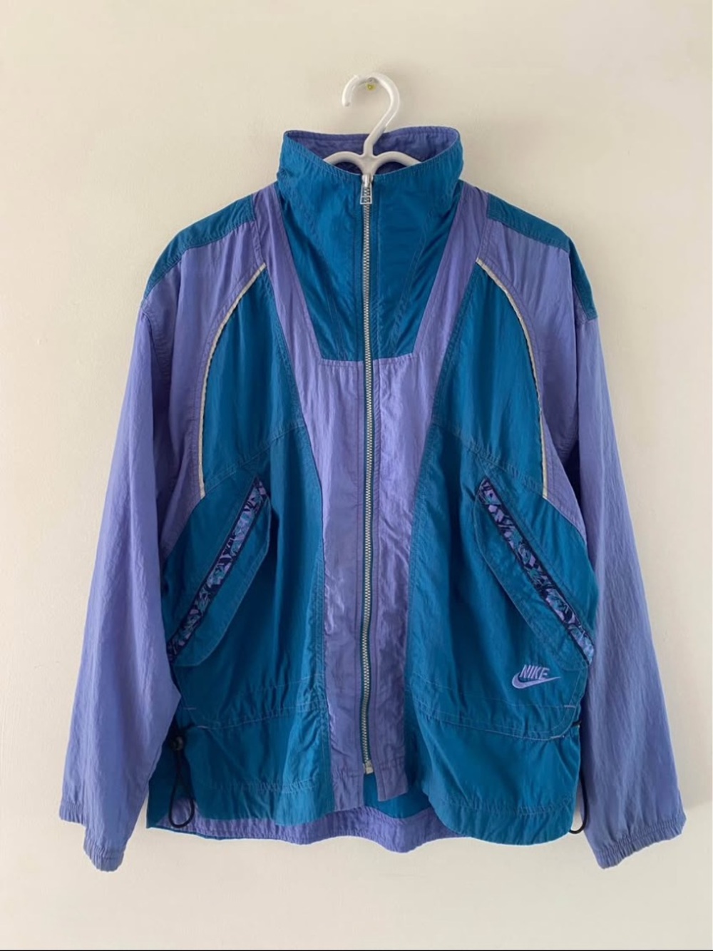 Vintage Nike Women's Teal & Lavender Colorblock Bomber Jacket